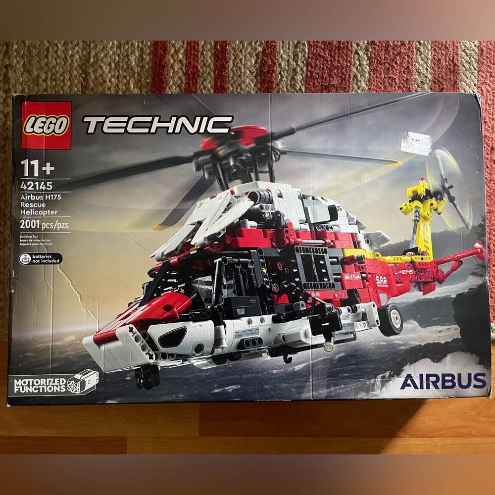 BRAND NEW Lego Set. Airbus H175 Rescue Helicopter